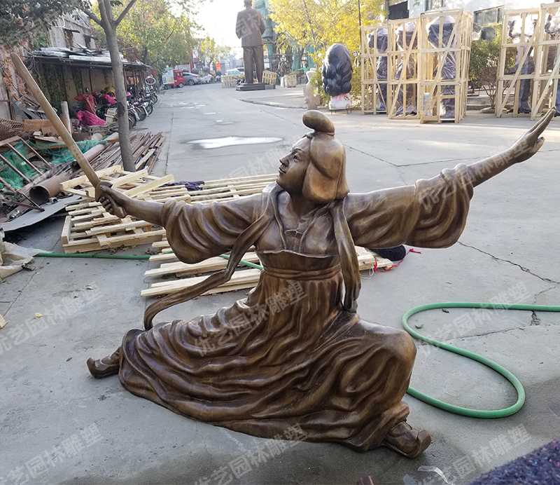 舞劍銅人物雕塑，古代銅人物雕塑